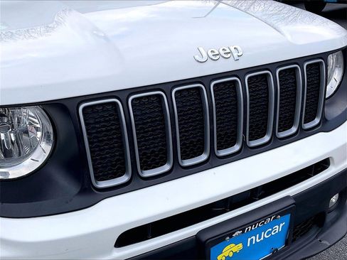 Used 2022 Jeep Renegade Latitude image 28