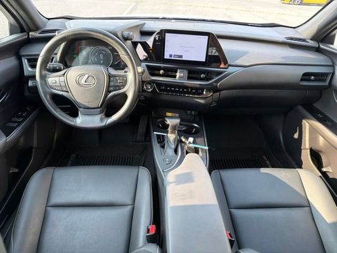 Used 2023 Lexus UX 250h AWD w/ Accessory Package (Z2) image 17