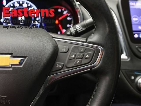 Used 2024 Chevrolet Malibu LT FWD image 16