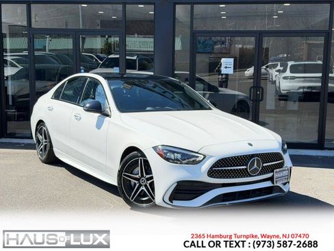 Used 2022 Mercedes-Benz C 300 4MATIC Sedan image 2