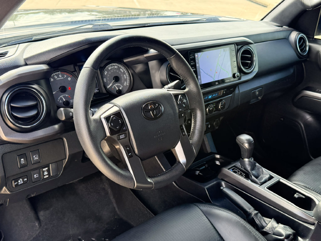 Used 2023 Toyota Tacoma TRD Off-Road w/ TRD Premium Off Road Package AWD/4WD image 22