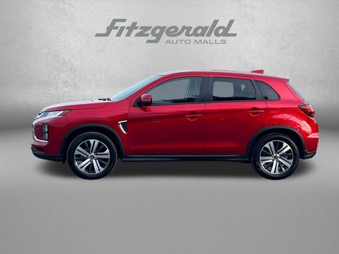 Used 2025 Mitsubishi Outlander Sport ES AWD/4WD image 5