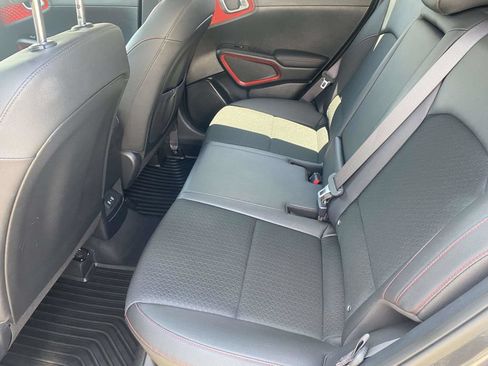Used 2024 Kia Soul GT-Line FWD image 46