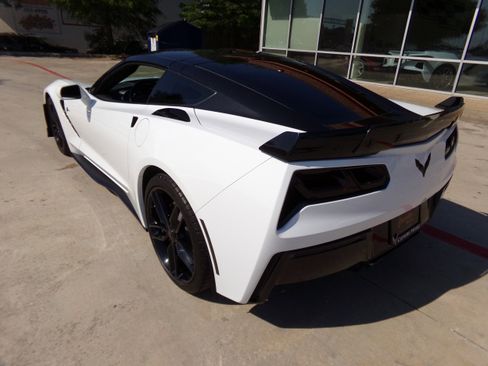Used 2016 Chevrolet Corvette Stingray Coupe w/ 2LT Preferred Equipment Group RWD image 7