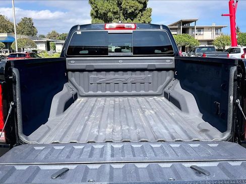 Used 2024 Chevrolet Colorado ZR2 w/ ZR2 Convenience Package III AWD/4WD image 7