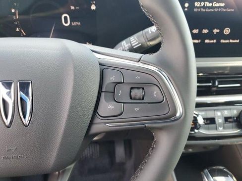 New 2026 Buick Envista Sport Touring FWD image 21