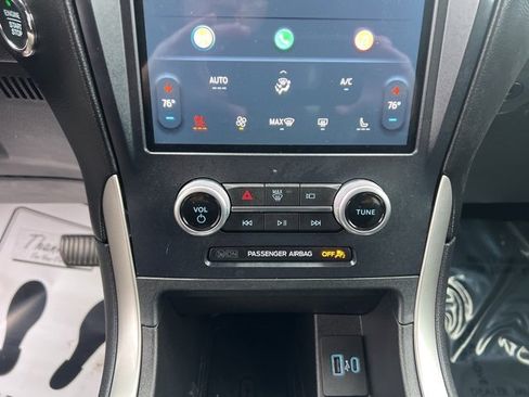 Certified 2023 Ford Edge SEL w/ Convenience Package image 30