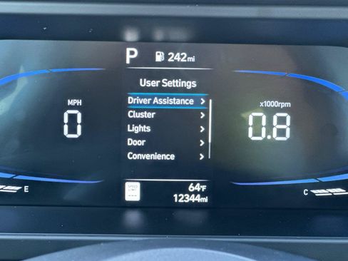 Used 2025 Hyundai Elantra Sport FWD image 25