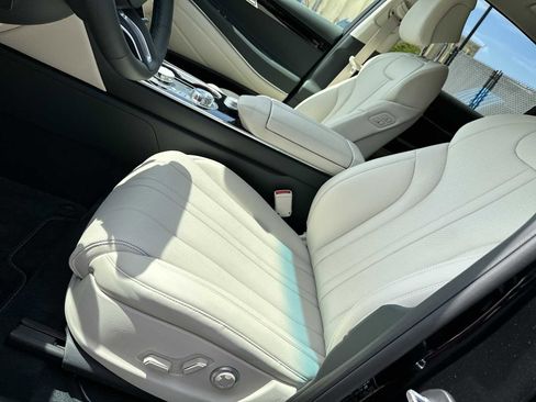 New 2026 Genesis GV80 2.5T image 9