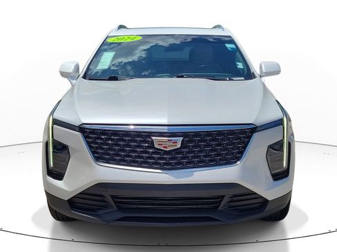 Used 2024 Cadillac XT4 Luxury FWD image 10