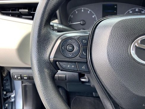 Used 2023 Toyota Corolla LE image 23