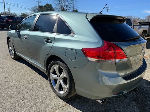 Used 2009 Toyota Venza image 3