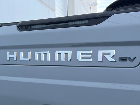 New 2025 GMC Hummer EV 3X w/ Extreme Off-Road Package image 19