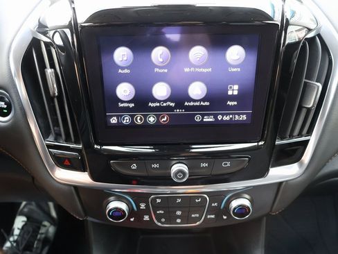 Certified 2021 Chevrolet Traverse LT w/ LPO, Floor Liner Package image 21