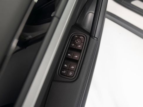 Certified 2026 Porsche Cayenne E-Hybrid AWD/4WD image 23