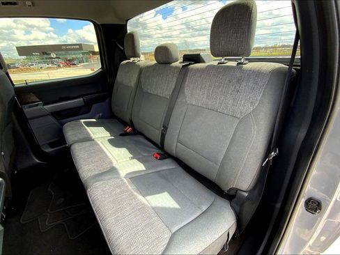 Used 2022 Ford F150 Lightning XLT AWD/4WD image 24