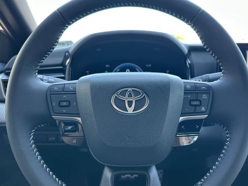 Certified 2026 Toyota Camry SE w/ Convenience Package FWD image 22