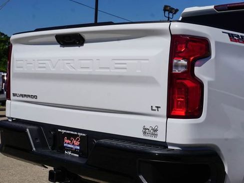 Used 2023 Chevrolet Silverado 1500 LT Trail Boss w/ Protection Package AWD/4WD image 5