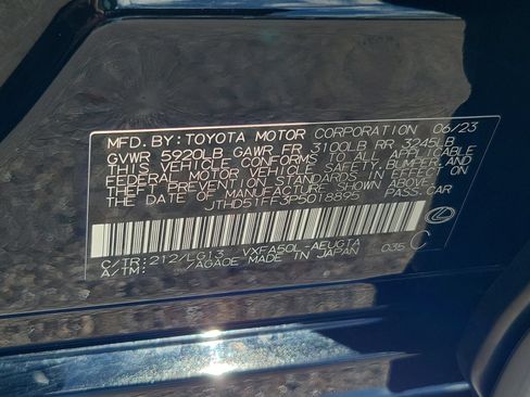 Used 2023 Lexus LS 500 w/ Interior Upgrade Package RWD image 31