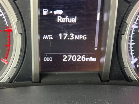 Used 2023 Toyota 4Runner Limited RWD image 31