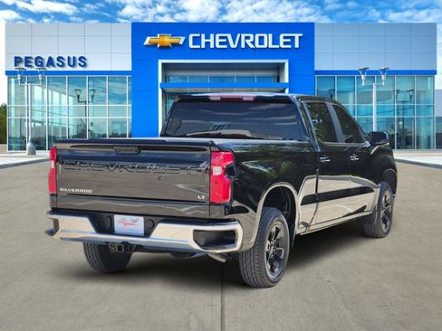 Certified 2025 Chevrolet Silverado 1500 LT RWD image 5
