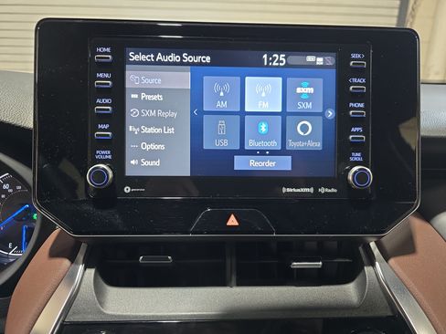 Used 2021 Toyota Venza XLE w/ Softex Package AWD/4WD image 21