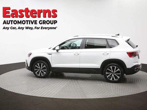 Used 2022 Volkswagen Taos SE AWD/4WD image 60