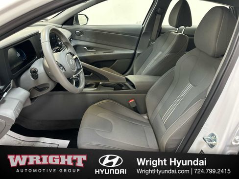 Certified 2025 Hyundai Elantra Sport image 11