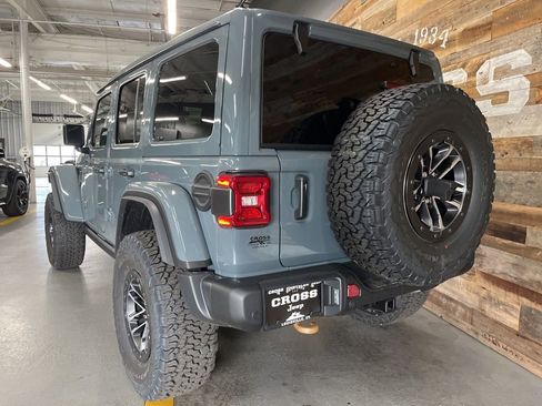 New 2026 Jeep Wrangler Unlimited Rubicon AWD/4WD image 24