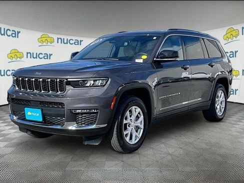 Used 2023 Jeep Grand Cherokee L Limited w/ Trailer Tow Group (B) AWD/4WD image 3
