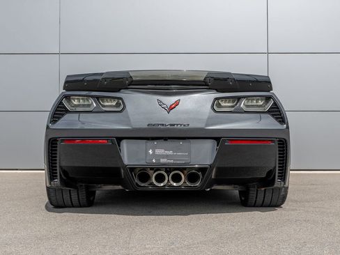 Used 2017 Chevrolet Corvette Z06 w/ Z07 Performance Package RWD image 8