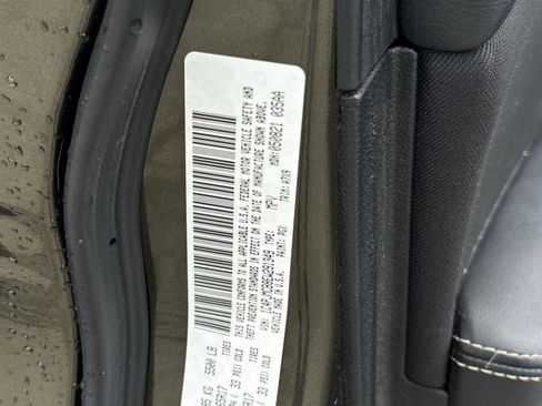 Used 2014 Jeep Cherokee Latitude w/ Cold Weather Group image 31