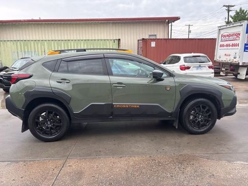 Used 2024 Subaru Crosstrek 2.5i Wilderness w/ Crosstrek Mirror Package AWD/4WD image 9