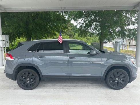 Used 2024 Volkswagen Atlas Cross Sport SE w/ Panoramic Sunroof Package AWD/4WD image 33