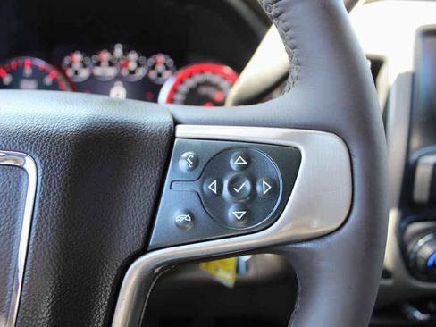Used 2015 GMC Sierra 1500 Denali RWD image 19