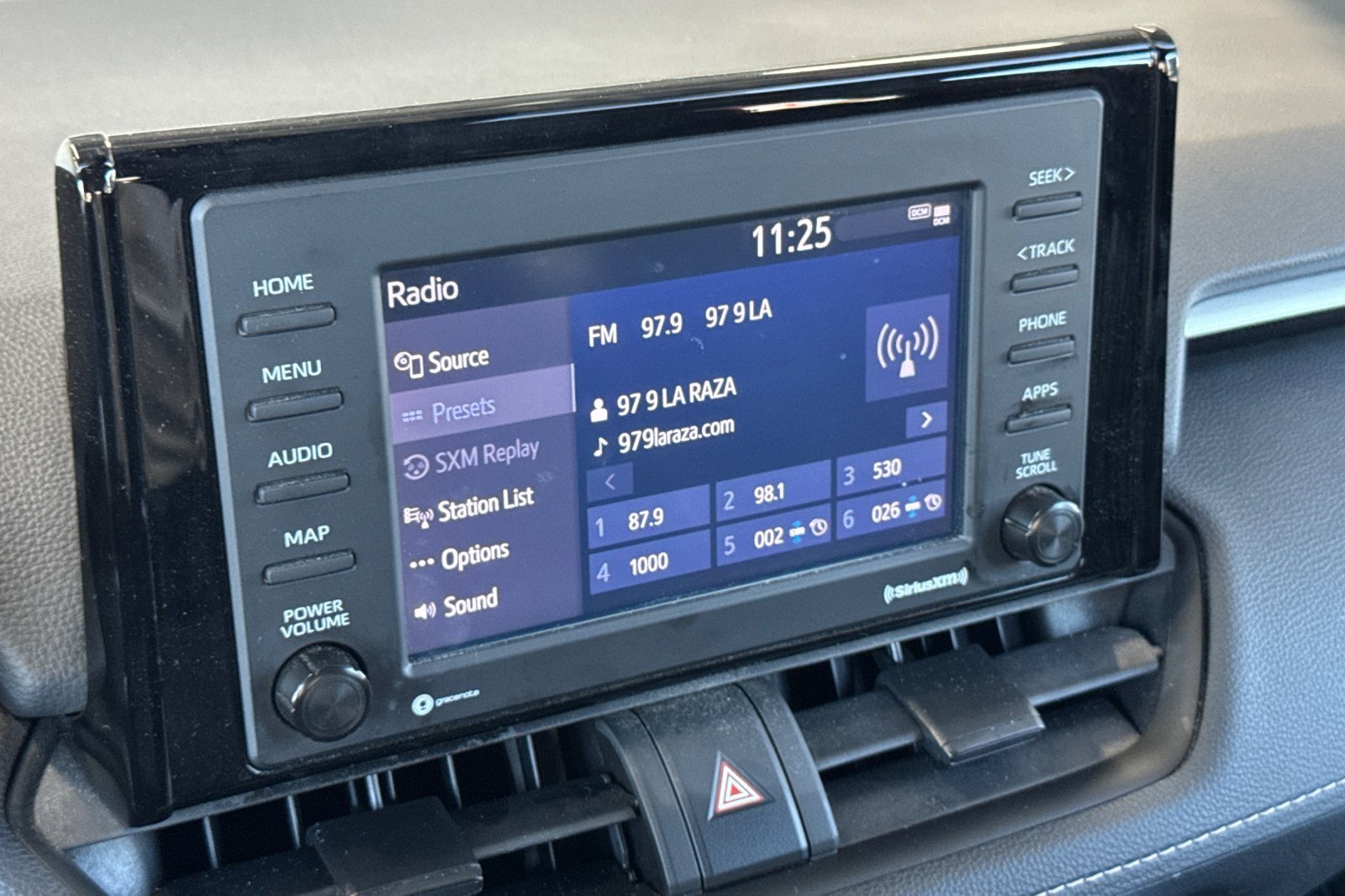 Certified 2022 Toyota RAV4 LE AWD/4WD image 17