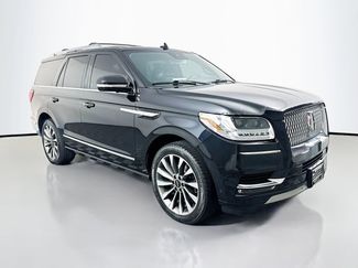 Used 2021 Lincoln Navigator Reserve w/ Luxury Package AWD/4WD video 1