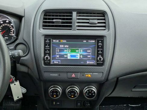 Used 2024 Mitsubishi Outlander Sport ES AWD/4WD image 18