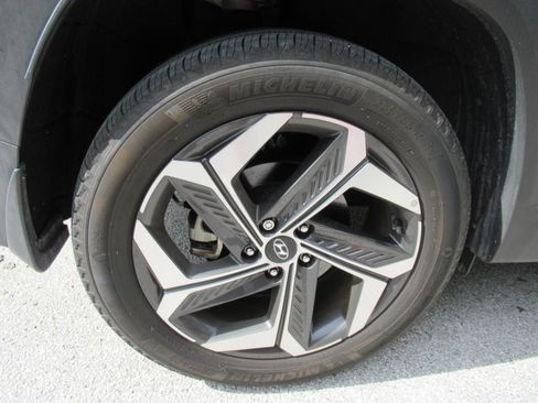 Used 2023 Hyundai Tucson SEL w/ Convenience Package AWD/4WD image 9