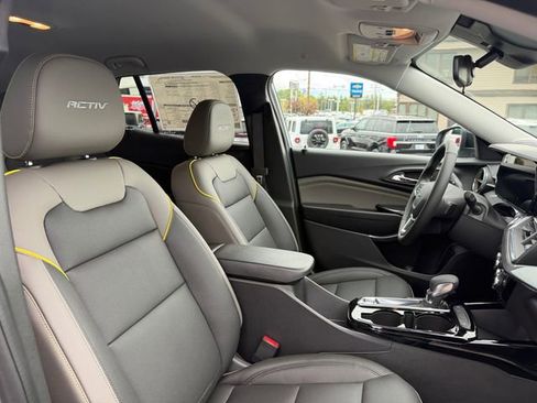 New 2026 Chevrolet Trax ACTIV FWD image 35