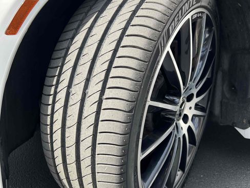 Used 2021 Mercedes-Benz E 450 Coupe w/ AMG Line image 13