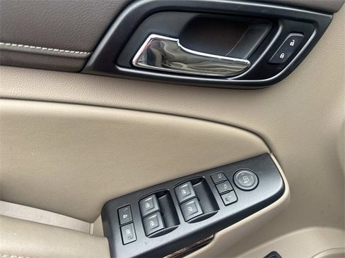 Used 2019 GMC Yukon XL SLT w/ Open Road Package image 26