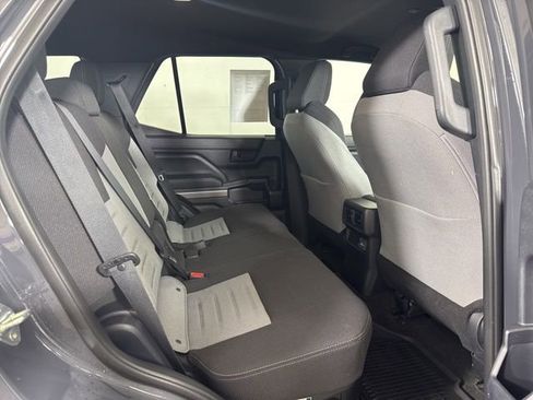 Used 2025 Toyota 4Runner TRD Off-Road image 5