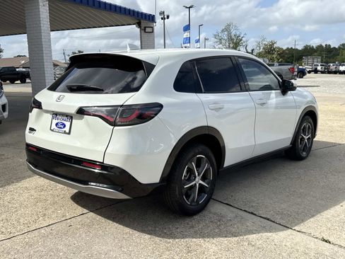 Used 2023 Honda HR-V EX-L image 7