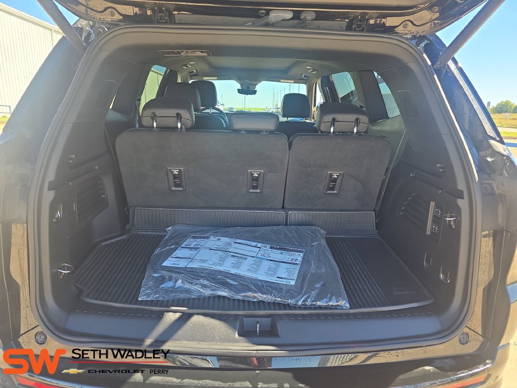 Used 2026 Buick Enclave Sport Touring w/ Power Package FWD image 13