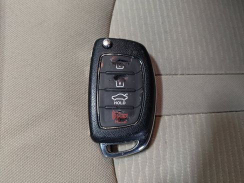 Used 2016 Hyundai Sonata SE FWD image 32