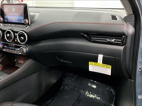 New 2025 Nissan Sentra SR w/ SR Premium Package image 33
