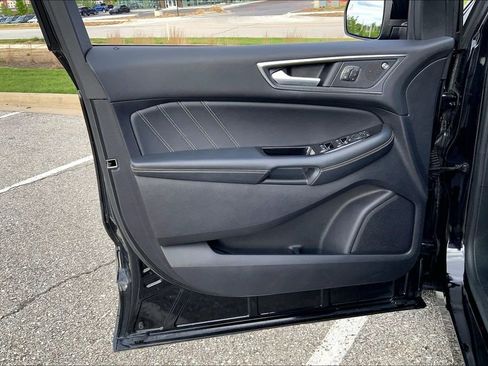 Used 2019 Ford Edge ST w/ Convenience Package AWD/4WD image 23