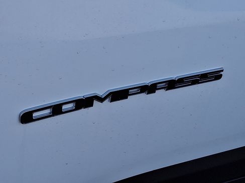 New 2026 Jeep Compass Limited w/ Sun, Sound & Navigation Group image 5