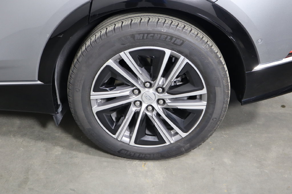 Used 2024 Cadillac Lyriq Luxury AWD/4WD image 43